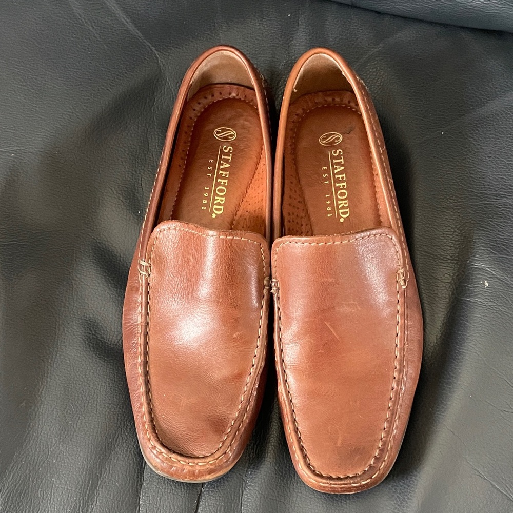 Stafford Men's Tan Leather Slip-On Loafers